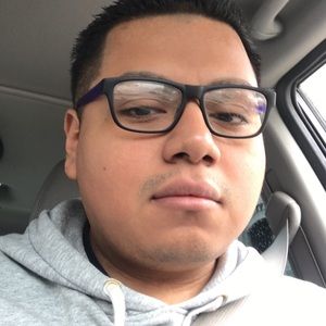 Meet your Posher, Marcos